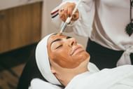 Skin health varies due to multiple factors (Image via Unsplash/Raphael Lovaski)